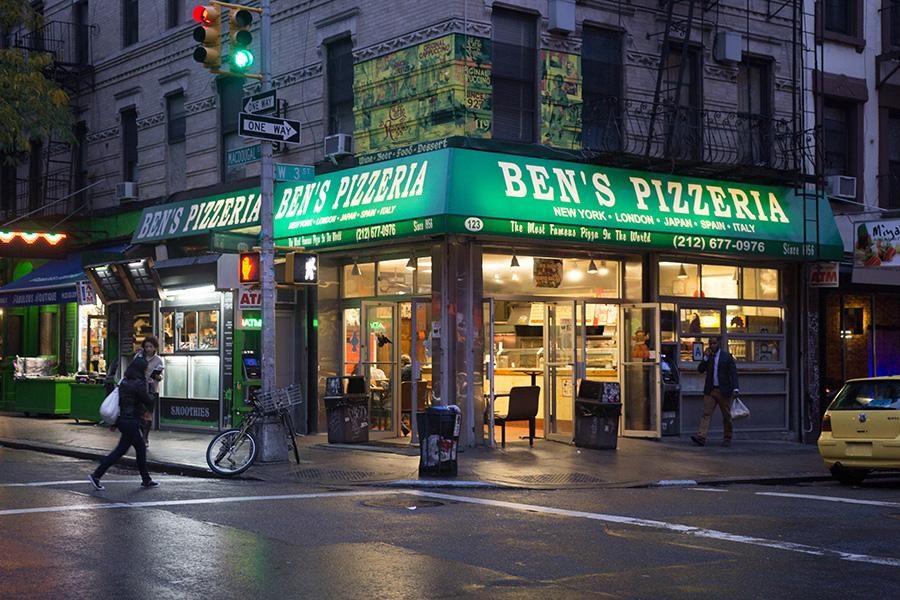 Eat at famous TV, film spots