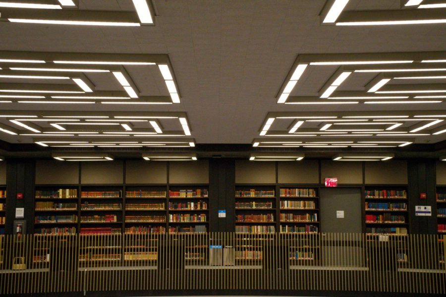 Bobst Library is a popular spot on campus for twenty-four hour studying. NYU Libraries is launching a project to make 150,000 books available through SimplyE. (Staff Photo by Taylor Knight)